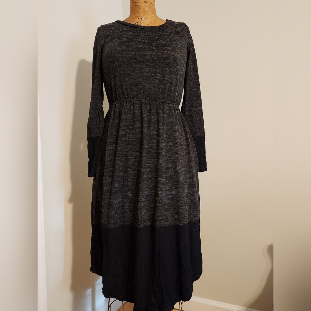 Reb & J Gray and Black Dress Size Small